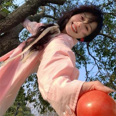 黑色灯塔 海报